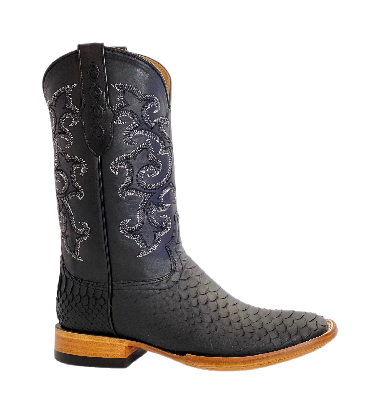 Hunter Black Phyton