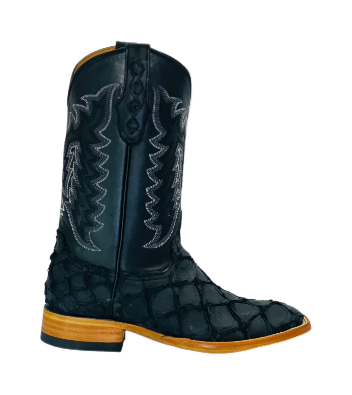 Hunter Black Pirarucu
